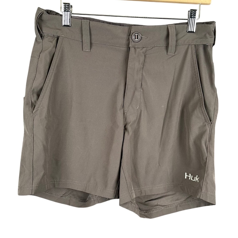 Huk Performance Men Gray Fishing Shorts Size S 6 Inch Inseam Outdoor Hiking